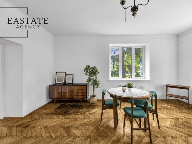 Na wynajem przestronny lokal 62 m² w klimatycznej kamienicy
