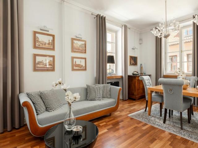 WYJATKOWY APARTAMENT NA STARÓWCE