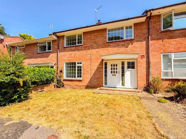 Wykeham Field, Wickham, Fareham PO17, 3 bed terraced house to rent, £1,500 pcm | PrimeLocation