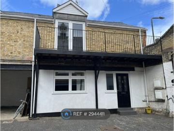 Wykeham St, Rochester ME2, 1 bed maisonette to rent, £850 pcm | PrimeLocation