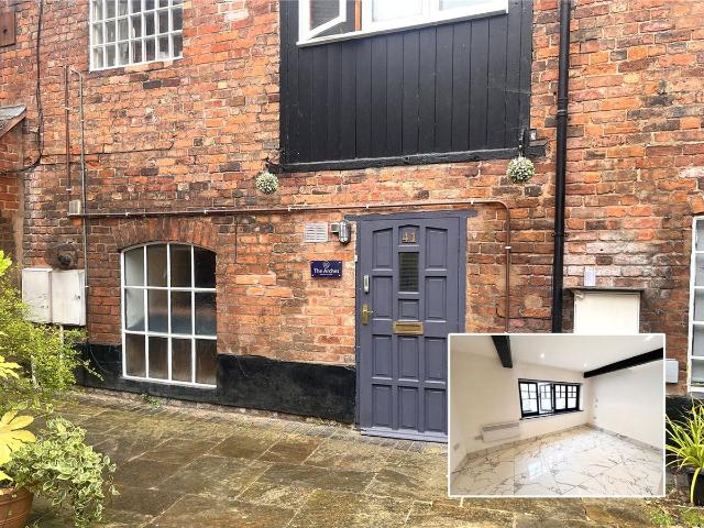 Wyle Cop, Shrewsbury, Shropshire SY1, 1 bed flat to rent, £900 pcm | PrimeLocation