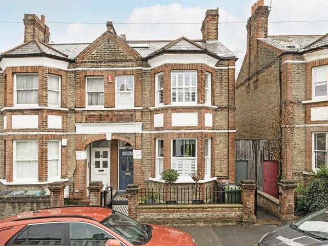 Wyleu Street, London SE23 5 bed house to rent £4,000 pcm £923 pw