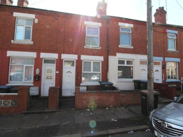 Wyley Road, West Midlands CV6 3 bed terraced house to rent £950 pcm £219 pw