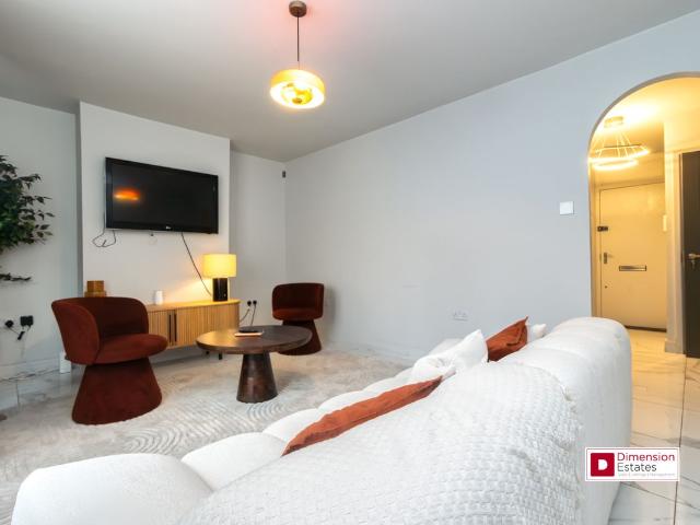 Wyllen Close, London, London E1, 3 bed maisonette to rent, £3,195 pcm | PrimeLocation