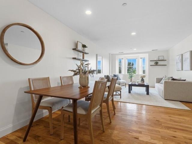 Wyllis Ave Unit,everett, Condo For Sale