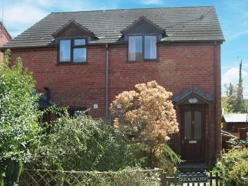 Wyson Lane, Brimfield SY8, 2 bed terraced house to rent, £900 pcm | PrimeLocation