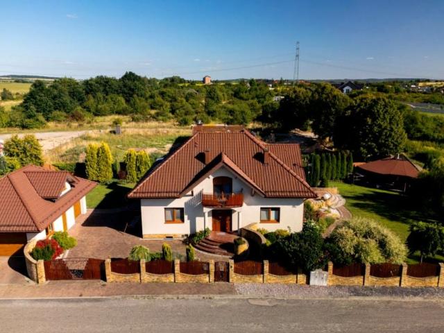 Wyspiańskiego 227 m², Zawiercie