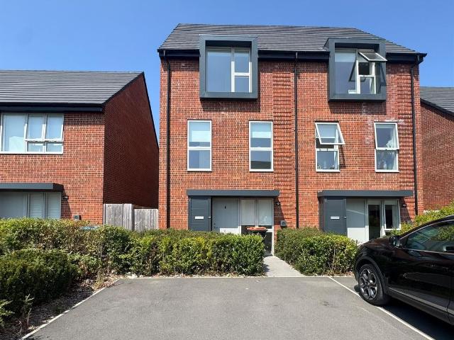 Wyvern Road, Ellesmere Port CH65, 3 bed semi detached house to rent, £1,450 pcm | PrimeLocation