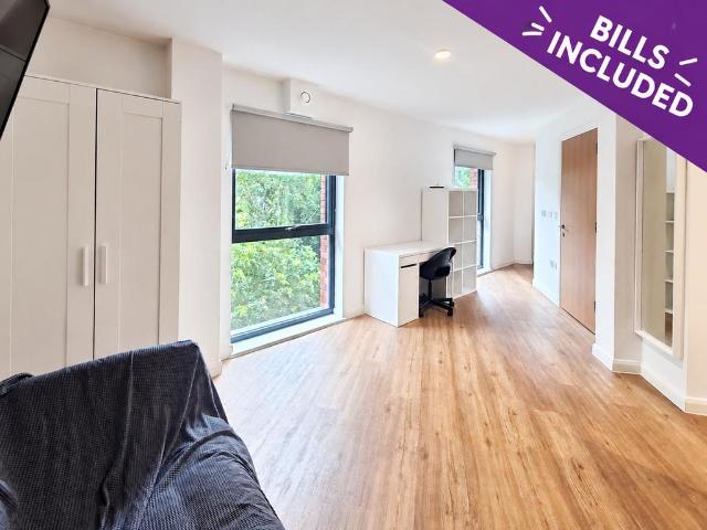 X1 The Campus Block C, 32 Frederick. 1 bed flat to rent £1,050 pcm £242 pw