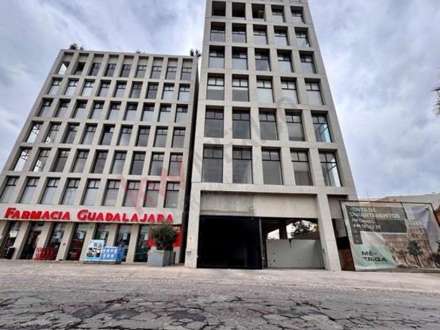 🏙 ✨  Vive la experiencia de TORRE METRIQA con Alberca ✨ 🏡