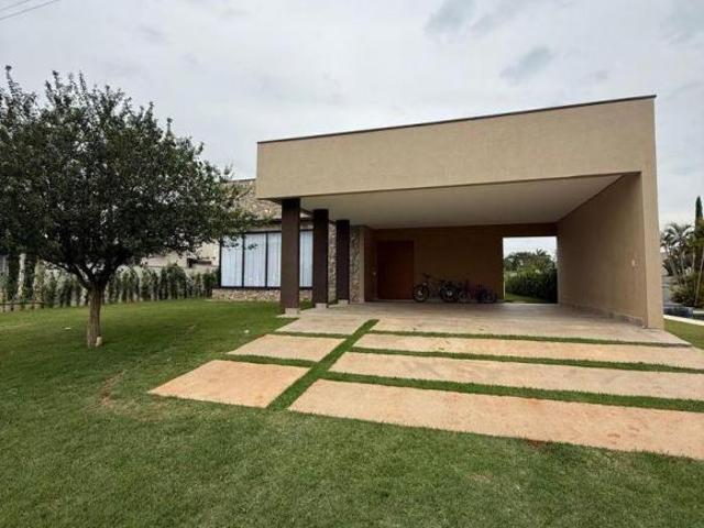 🏡  CASA NOVA DE ALTO PADRÃO À VENDA | CONDOMÍNIO JATOBÁ – CESÁRIO LANGE/SP