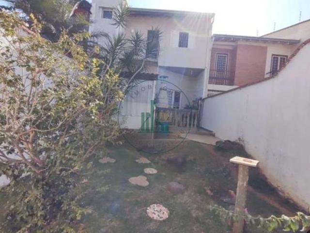 ✨  Viva com Estilo na Vila Monteiro – 3 Dormitórios, Quintal com Churrasqueira.