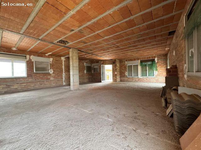 XALET AMB TERRENY A LA VENDA A ARTÉS