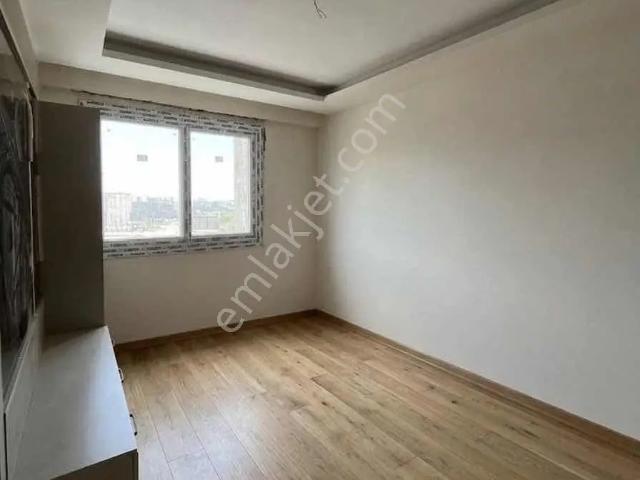 Yılbaşı Telim Lüks 1+1 Bulvar Üzeri Emsalsiz Konumda