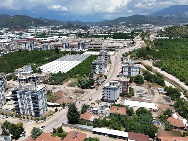 Yılbaşı Teslim, 3 Cepheli Ferah 2+1 3'ncü Kat Satılık Daire