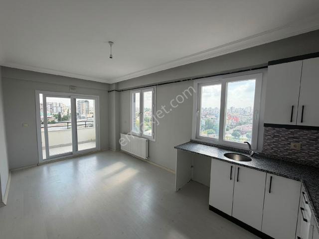 Yıldırım Beyazıt Mahallesinde Kozan Yolu Üzeri 3+1 Kombili Kiralık Daire