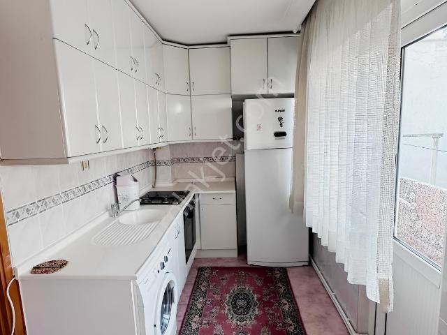 Yıldırım Demetevler'de Eşyalı Bayan Memura Kiralık 2+1 Daire.
