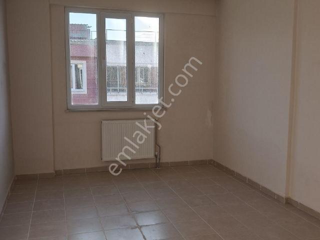 Yıldırım Emlaktan Boğaziçi Behice Konutlarında 3+1 Kiralık Daire