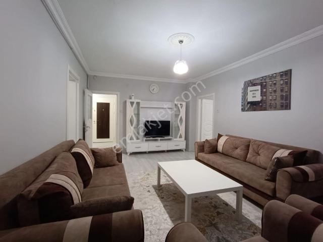 Yıldırım Emlak'tan Carsı Merkezde 3+1 Ful Eşyalı Temız Daire