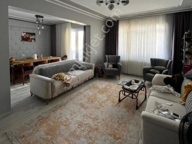 Yıldırım Emlak'tan İnönü Cad. Uzerınde Ful Yapılı Daire