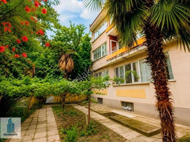 Yıldırım Meydancık'ta Bahçeli Binada 4+1 Kiralık Daire
