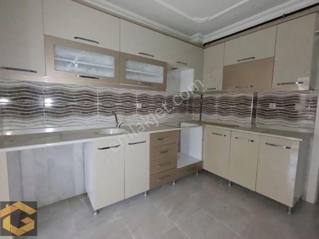 Yıldıztepe Mahallesi Yüzme Havuzu Yakını 3+1 Satılık Daire