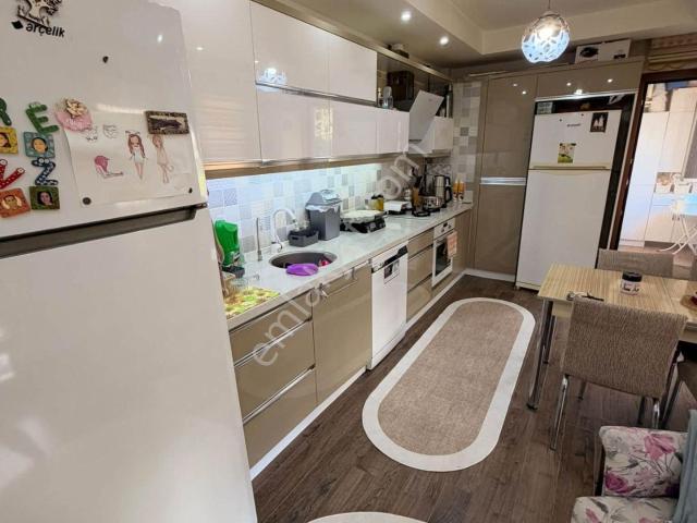 Yıldıztepe Mahallesi’nde Geniş Ve Ferah 3+1! 208 M² Brüt – 180 M² Net