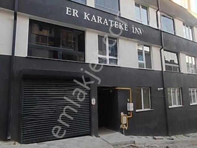 Yıldıztepe Mahallesinde Sıfır 1+1yerden Isıtma Geniş Otoparklı