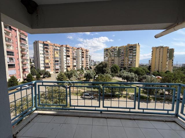 Yıldıztepe Doğalgazlı Asansörlü Kiralık 3+1 Daire