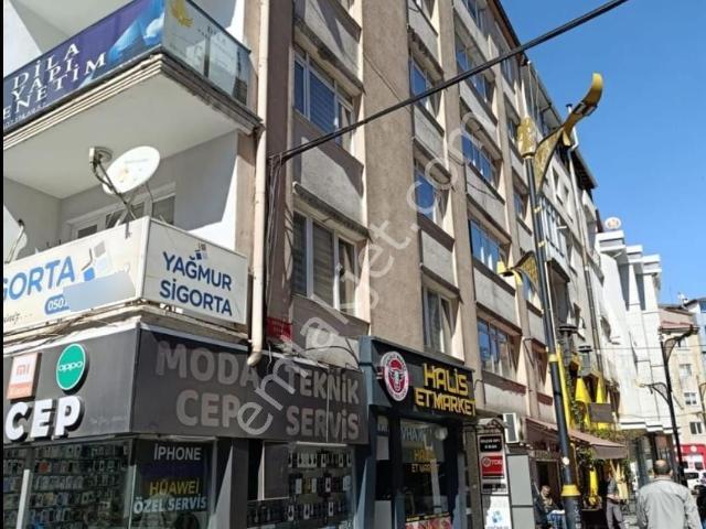 Yıldız Gayrımenkulden Hikmet Işık Cad. 2+1 Ara Kat Daire !