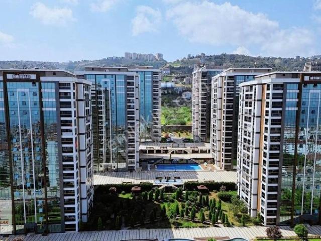 Yıldız Gayrimenkulden Aktowers Sitesinde Kiralık Daire