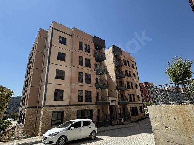 Yıldız gayrimenkulden Belen TOKİ'de kiralık daireler