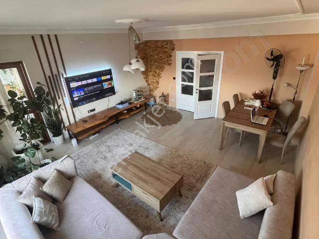 Yıldız Gayrimenkulden Eşyalı Kiralık Daire