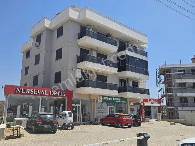 Yıldız Emlak'tan Hastane Karşısında Yeni Binada 1+1 Daire