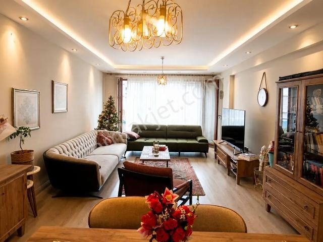 Yıldız Emlak'tan Lüx Site Petkim Parkta 3+1 130m² Satılık Daire