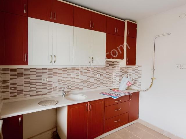 Yıldız Emlak,tan Yarımca Mimar Sinan'da 3+1 110 M2 Satılık Daire