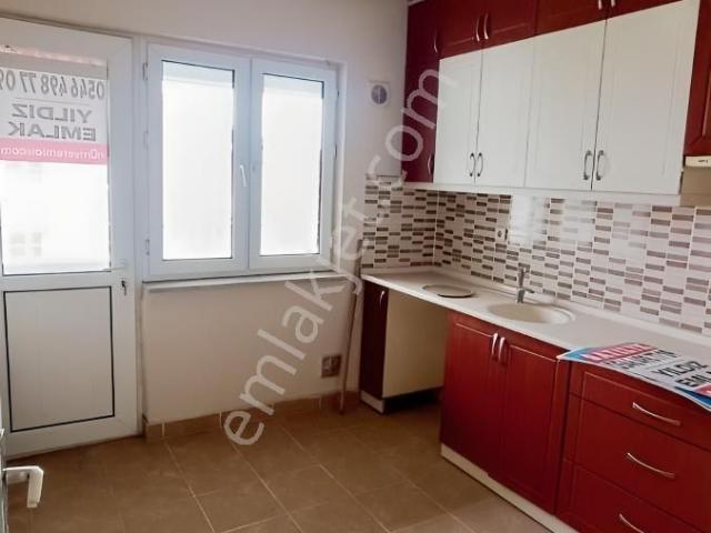 Yıldız Emlak,tan Yarımca Mimar Sinan'da 3+1 110 M2 Satılık Daire