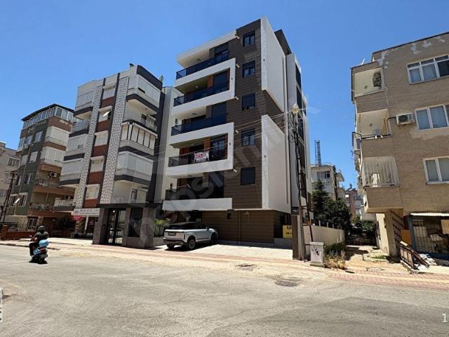 Yıldız'da Ayrı Mutfaklı,Yerden Isıtmalı,2+1 Satılık Sıfır Daire