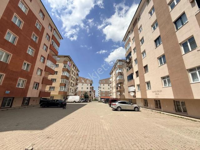 Yıldızkent De Satılık 3+1 Daire