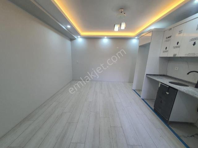 Yıldızkent'in Kalbinde, A101 Bitişiği Kiralık Yüksek Giriş 1+1