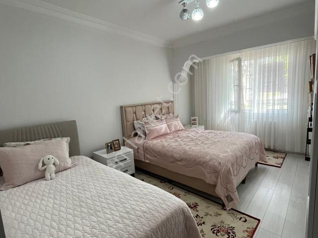 Yıldızkent'te Geniş Ve Bakımlı 3+1 Satılık Daire