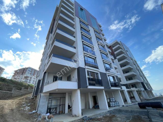 Yıldızlı Merkezi Konumda Kesintisiz Deniz Manzaralı Sıfır Daire
