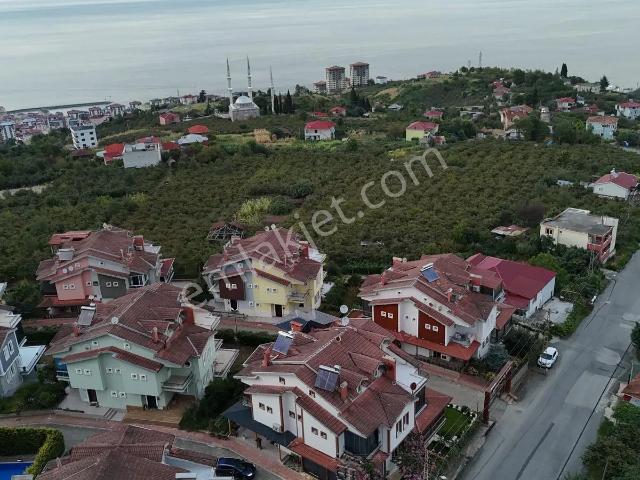 Yıldızlıda Masrafsız 5+1 Tripleks Villa