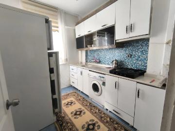 Yılmaz Gayrımenkulden Kıralık Esyalı 3+1 Ful Yapılı Esyalı Fırmalara İşciye Bekara Kıraya Verılır