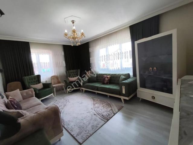 Yılmaz Gayrimenkulden Ön Cephe 3+1 Geniş M2 Masrafsız Satılık Daire