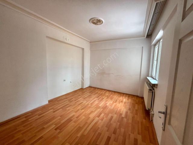 Yılmaz Gayrimenkul'den Osmanlı Mahallesin 28.000 ₺ Kiralık Daire