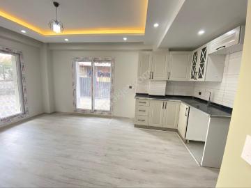 Yılmaz’dan İncirlik Yenimahalle‘de Satılık 1 + 1 Giriş Kat E5 Yakın