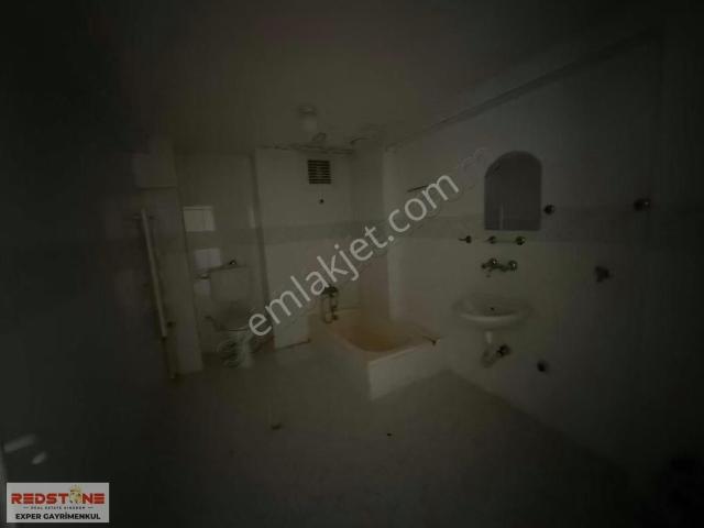Yılmaz Mah. Uğur Mumcu Parkına Cephe, Ara Kat, 120 M2 3+1 Daire