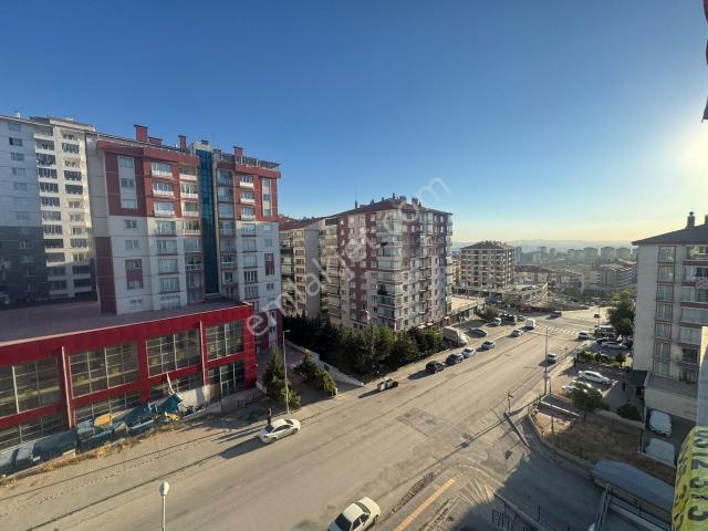 Yılmazer'den Ana Cadde Üzeri 145 M2 Ankara Manzaralı 3+1 Satılık
