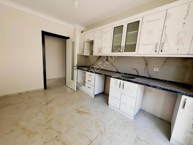 Yılmazer'den Başpınar'da Okul Yakını Güney Cephe Sıfır 3+1 Daire